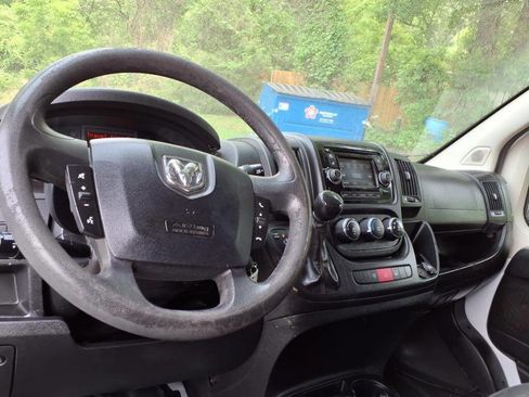 Used 2016 RAM ProMaster 1500 w/ Interior Convenience Group image 11