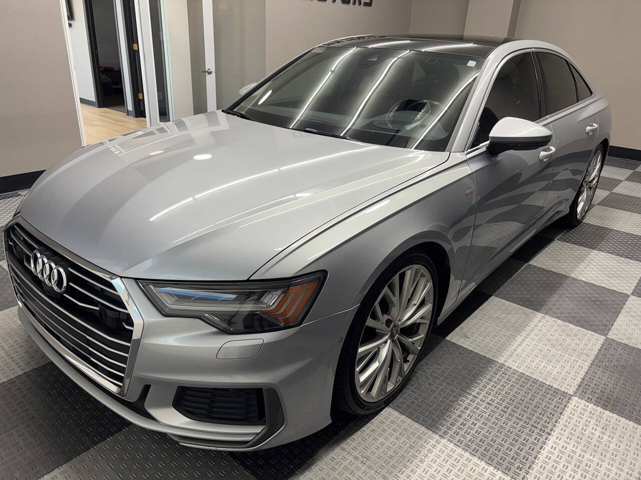 Used 2019 Audi A6 3.0T Prestige w/ Prestige Package AWD/4WD image 4