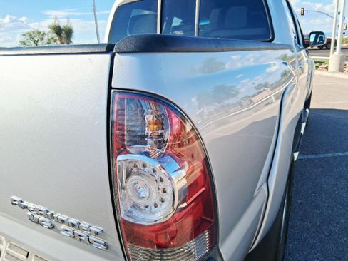 Used 2010 Toyota Tacoma PreRunner RWD image 13