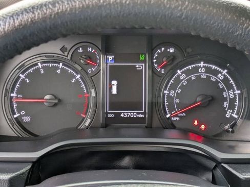 Used 2023 Toyota 4Runner SR5 Premium image 22