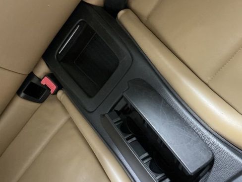 Used 2011 BMW M3 Convertible image 30