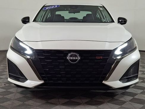 Used 2023 Nissan Altima 2.5 SR w/ SR Premium Package AWD/4WD image 5