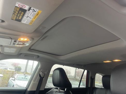 Used 2022 Toyota Highlander XLE image 13