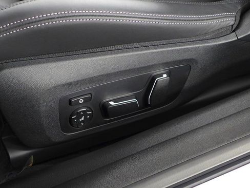 Used 2026 BMW M4 xDrive Competition image 26