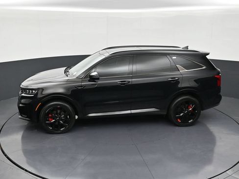 Used 2023 Kia Sorento SX AWD/4WD image 13