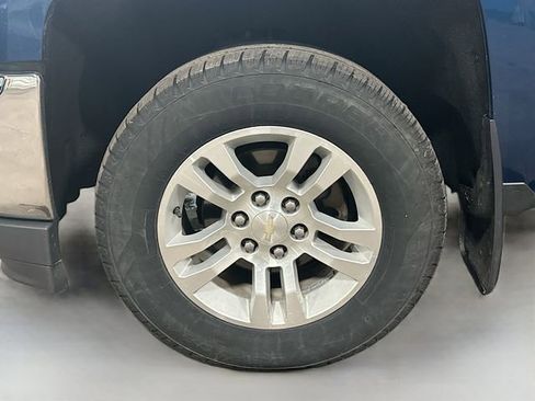 Used 2019 Chevrolet Silverado 1500 LT w/ All Star Edition image 28