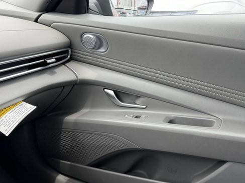 Certified 2023 Hyundai Elantra SEL w/ Convenience Package FWD image 41