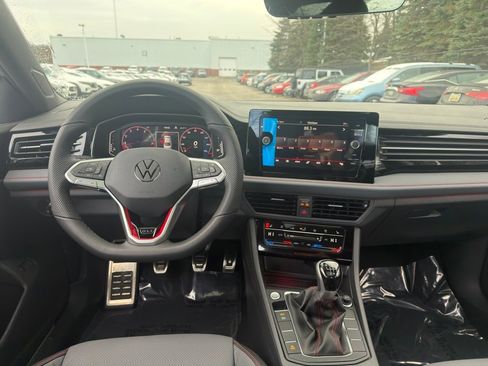 New 2026 Volkswagen Jetta GLI Autobahn FWD image 18