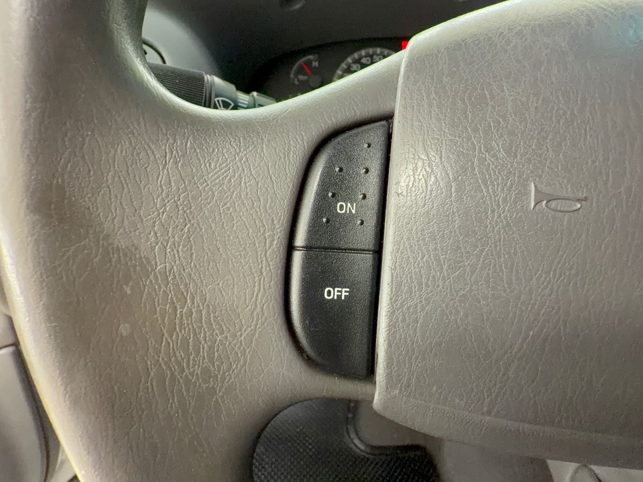 Used 1999 Ford Expedition XLT RWD image 18