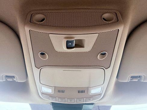Used 2020 Ford F150 Lariat AWD/4WD image 16