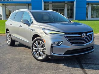 Used 2023 Buick Enclave Essence w/ Experience Buick Package FWD video 2