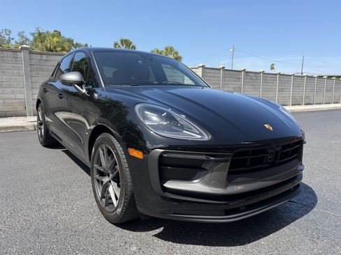 Certified 2026 Porsche Cayenne S AWD/4WD image 7