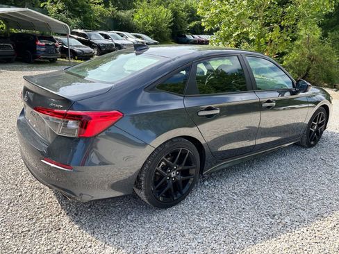 Used 2024 Honda Civic Sport image 8