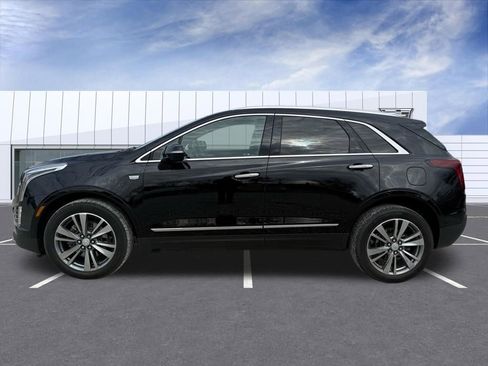 Certified 2021 Cadillac XT5 Premium Luxury w/ LPO, Floor Liner Package image 5