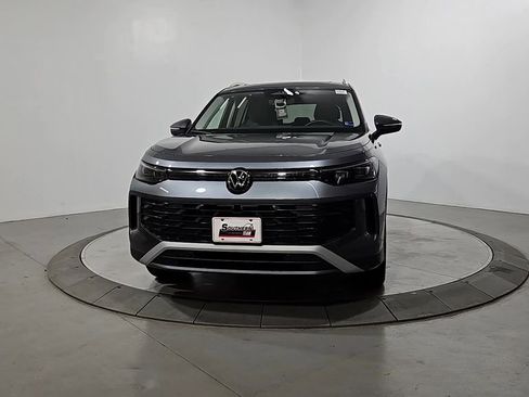 New 2026 Volkswagen Tiguan SE AWD/4WD image 8