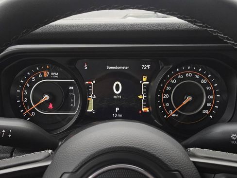 New 2025 Jeep Gladiator Sport image 15