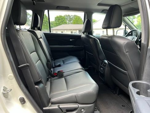 Used 2018 Honda Pilot EX-L image 18