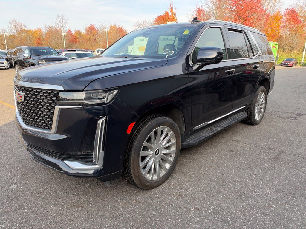 Used 2023 Cadillac Escalade Premium Luxury w/ LPO, Floor Liner Package AWD/4WD image 5