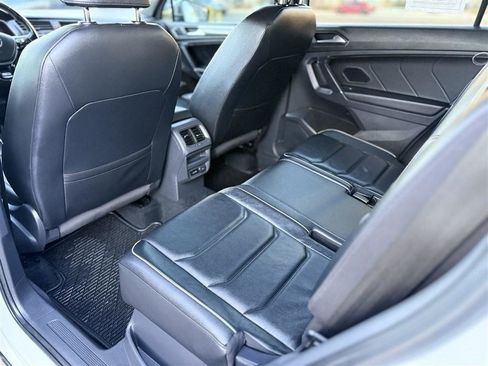 Used 2020 Volkswagen Tiguan SEL Premium R-Line AWD/4WD image 23