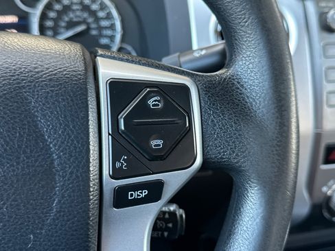 Used 2016 Toyota Tundra SR5 w/ SR5 Upgrade Package RWD image 35