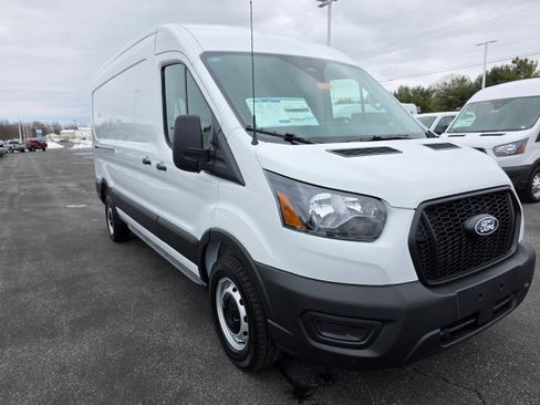 New 2026 Ford Transit 250 148 Medium Roof RWD image 7