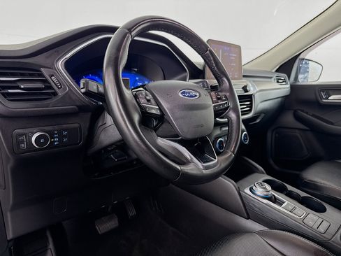 Used 2022 Ford Escape Titanium w/ Class II Trailer Tow Package image 22