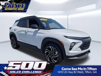 Used 2025 Chevrolet TrailBlazer RS w/ Convenience Package