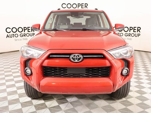 Used 2021 Toyota 4Runner SR5 image 9