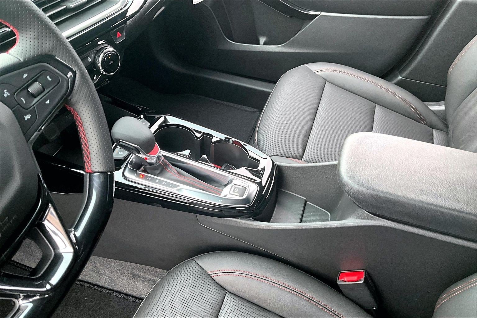 New 2026 Chevrolet Trax RS w/ Driver Confidence Package FWD image 8