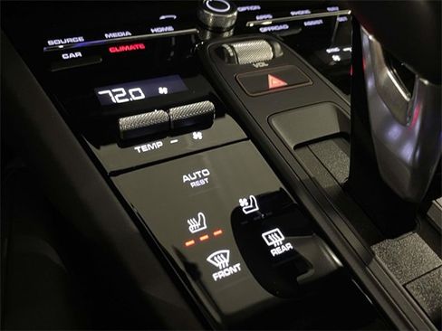 Used 2023 Porsche Cayenne Turbo GT image 33