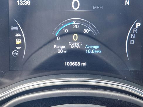 Used 2017 Jeep Grand Cherokee Altitude image 8