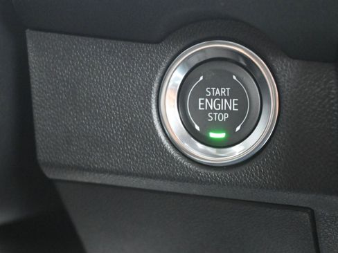 New 2026 Chevrolet Traverse LT w/ Driver Confidence Package FWD image 18