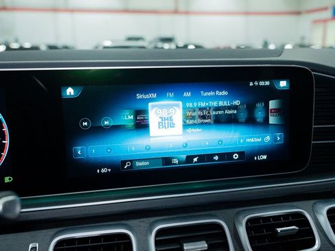 Used 2020 Mercedes-Benz GLS 450 4MATIC w/ Convenience Package image 47