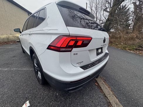Used 2024 Volkswagen Tiguan SE AWD/4WD image 5