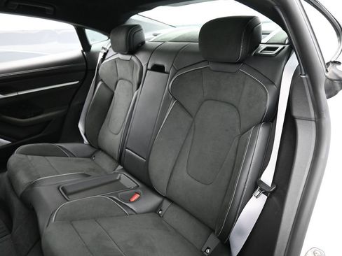 Certified 2025 Porsche Taycan Turbo GT image 25