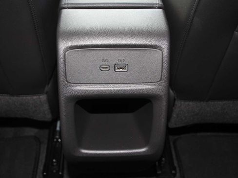 Used 2025 Buick Envista Sport Touring w/ Convenience I Package FWD image 29