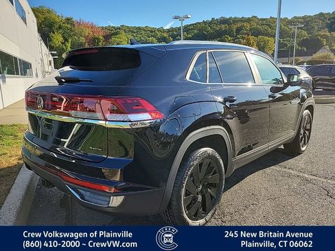 New 2026 Volkswagen Atlas Cross Sport SE image 21