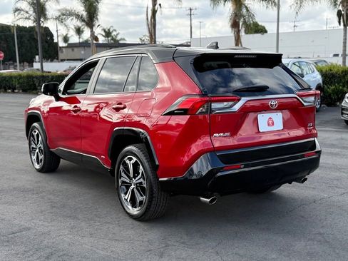 Used 2025 Toyota RAV4 XSE w/ Premium Package AWD/4WD image 8