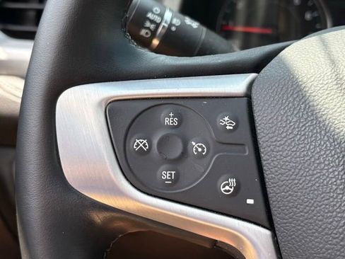 Used 2023 GMC Acadia SLT AWD/4WD image 18