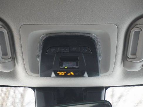 Used 2024 Toyota Corolla LE image 21