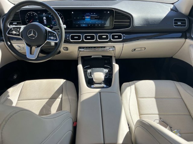 Used 2020 Mercedes-Benz GLS 450 4MATIC image 12