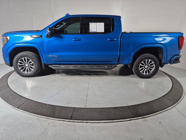 Used 2023 GMC Sierra 1500 AT4 w/ AT4 Premium Package AWD/4WD image 2