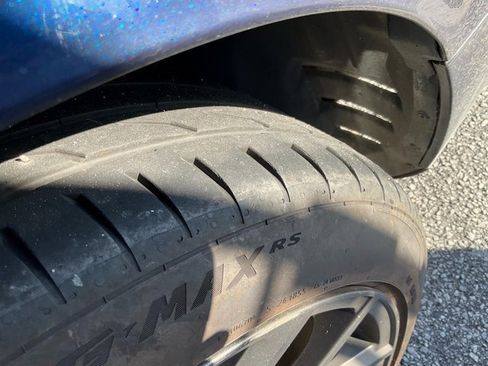 Used 2016 Dodge Challenger R/T Scat Pack w/ Leather Interior Group image 12