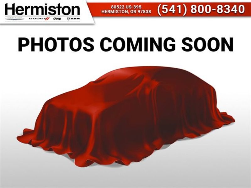 Used 2021 Jeep Renegade Trailhawk w/ Trailer Tow Group image 1