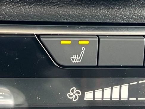 New 2025 Nissan Sentra SR FWD image 23