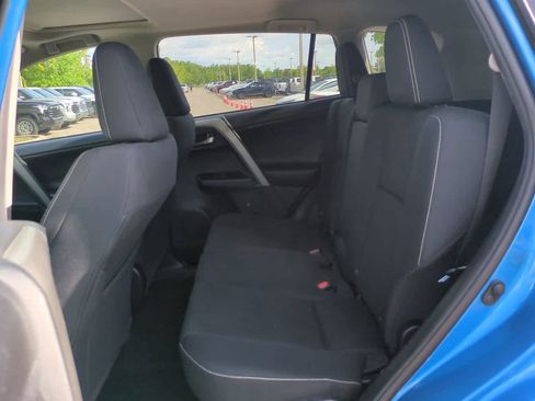 Used 2018 Toyota RAV4 XLE w/ Plus Extra Value Package AWD/4WD image 13