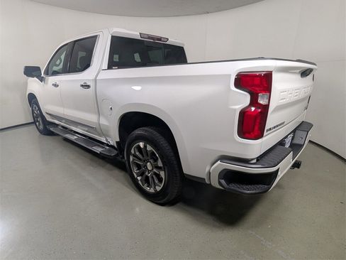 Used 2022 Chevrolet Silverado 1500 High Country image 5