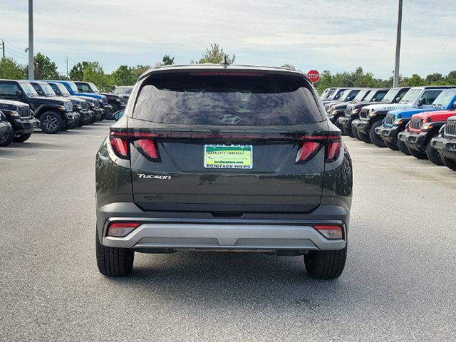 Used 2025 Hyundai Tucson SEL FWD image 5