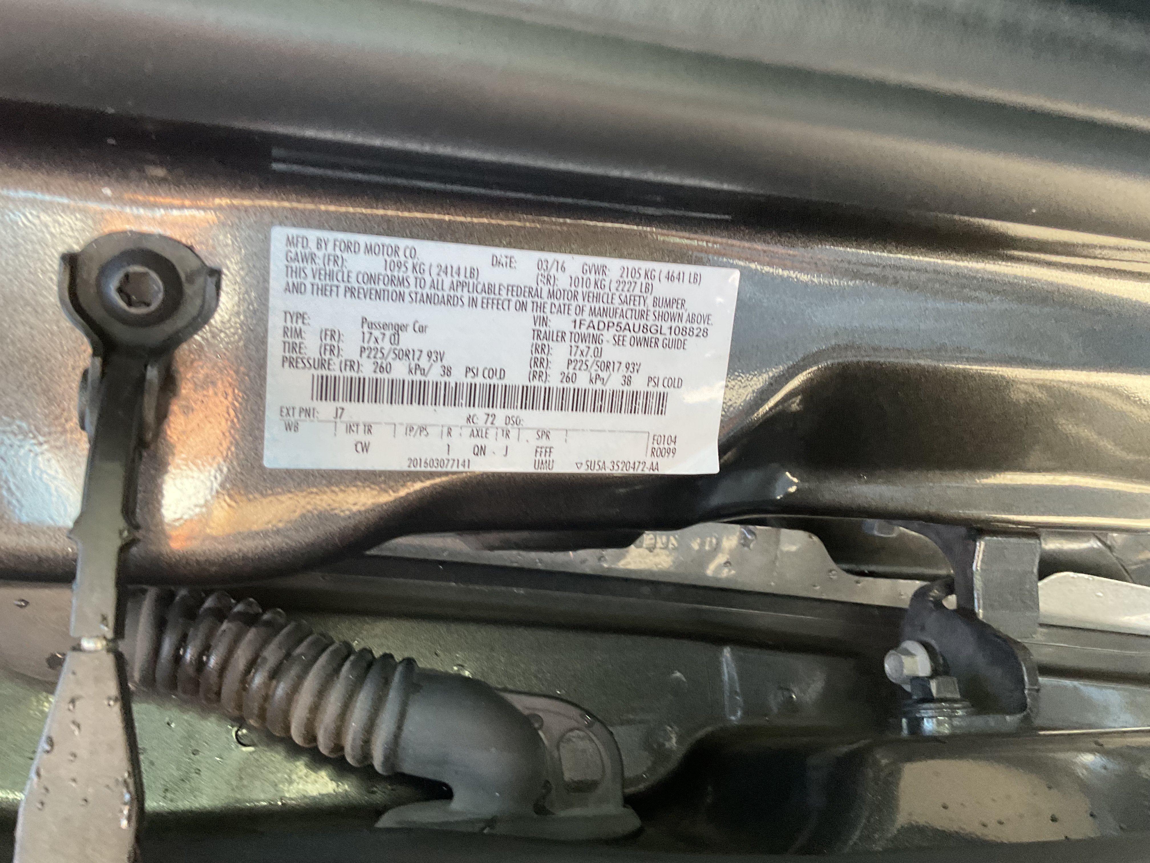 Used 2016 Ford C-MAX SE FWD image 14