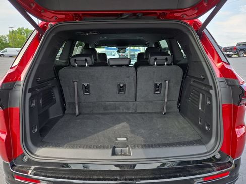 Certified 2026 Buick Enclave Sport Touring AWD/4WD image 9